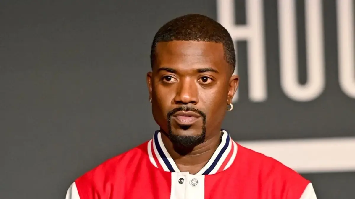 Ray J
