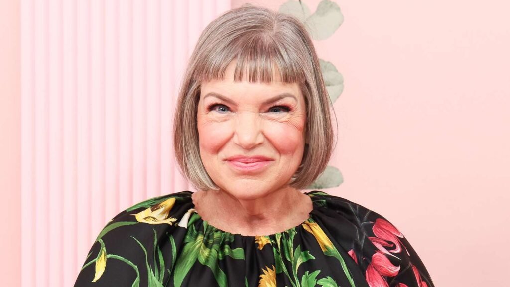 Mindy Cohn