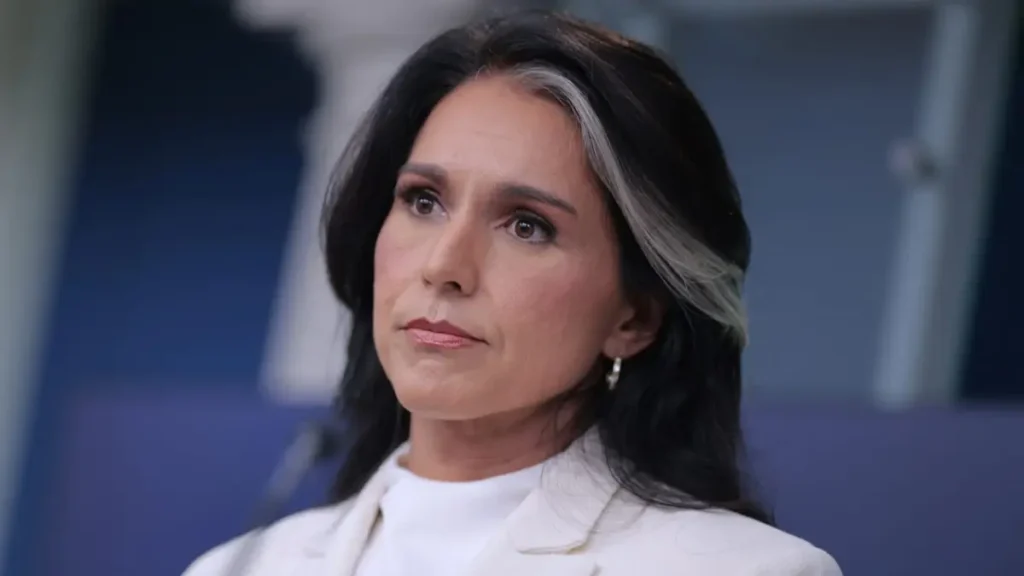 Tulsi Gabbard Bio, Age, Height, Husband, Kids, DNI, Net Worth