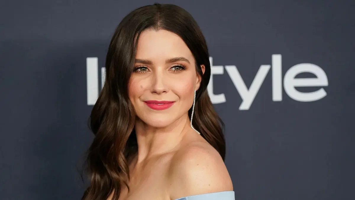 Sophia Bush Bio, Age, Height, Wife, Children, Movies & Net Worth
